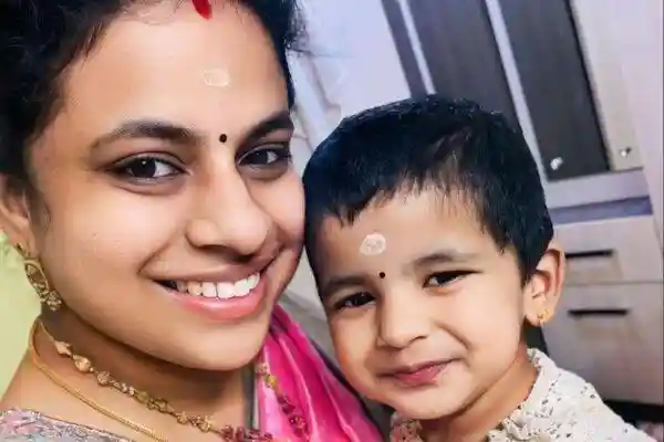 DEEPIKA - KARUNYAS MOTHER